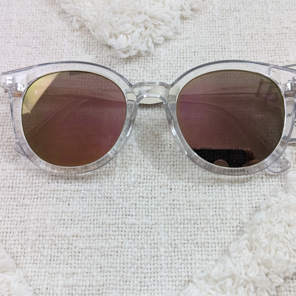 Oscar De La Renta sunglasses